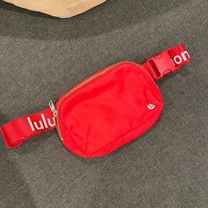 Lululemon everywhere belt bag educator version red